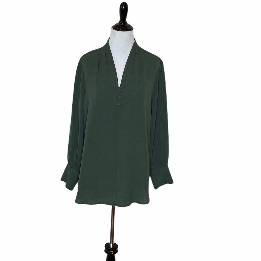 Andrianna Papell Olive split neck blouse - Size Large
